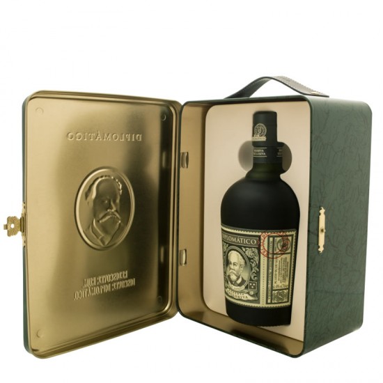 Diplomatico Reserva Exclusiva Suitcase Edition 12 Ani 0.7l