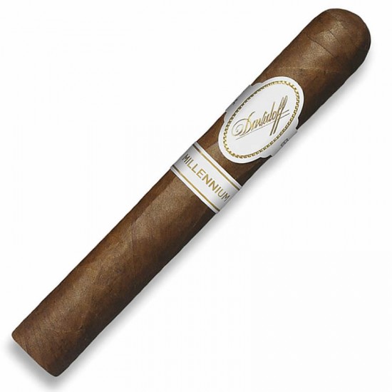 Davidoff Millennium Blend Petit Corona Cello
