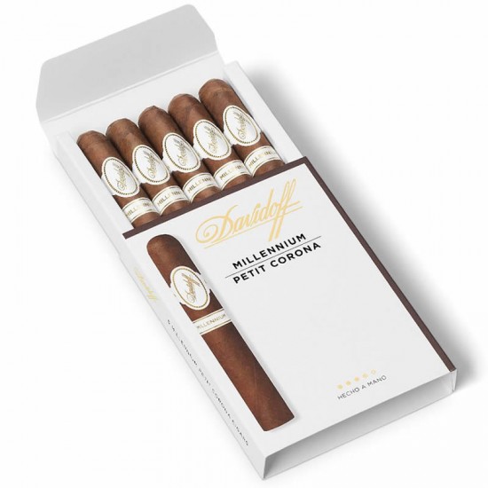 Davidoff Millennium Blend Petit Corona Cello